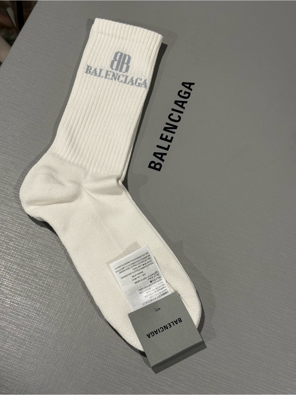 BALENCIAGA Men's White Logo Crew Socks NEW